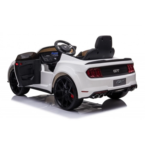 ford mustan autko dla dzieci